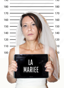 Mug shot mariée